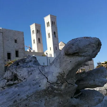 Nocleg ze śniadaniem Borgo Marino 3*